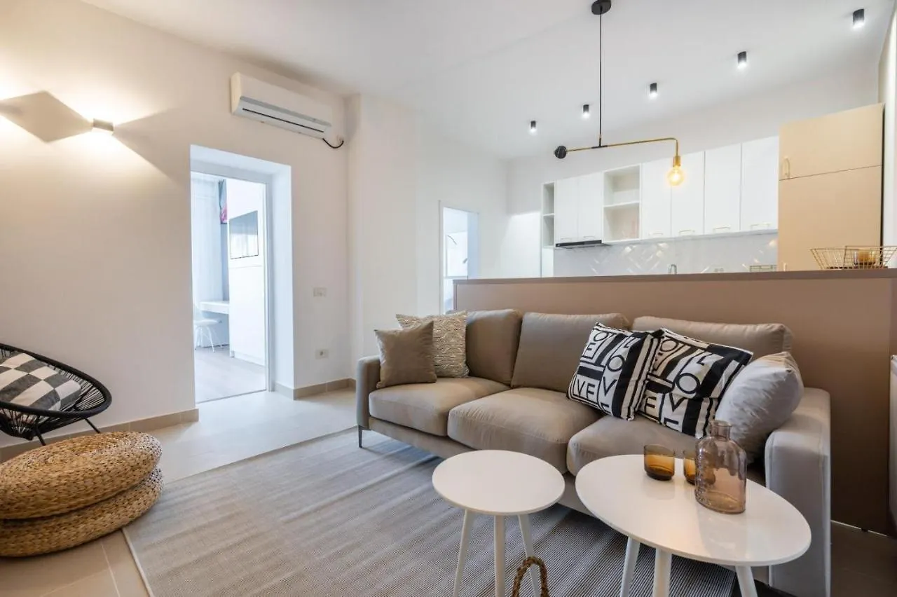 Fabulous Apartament With View In Calea Victoriei Bukareszt