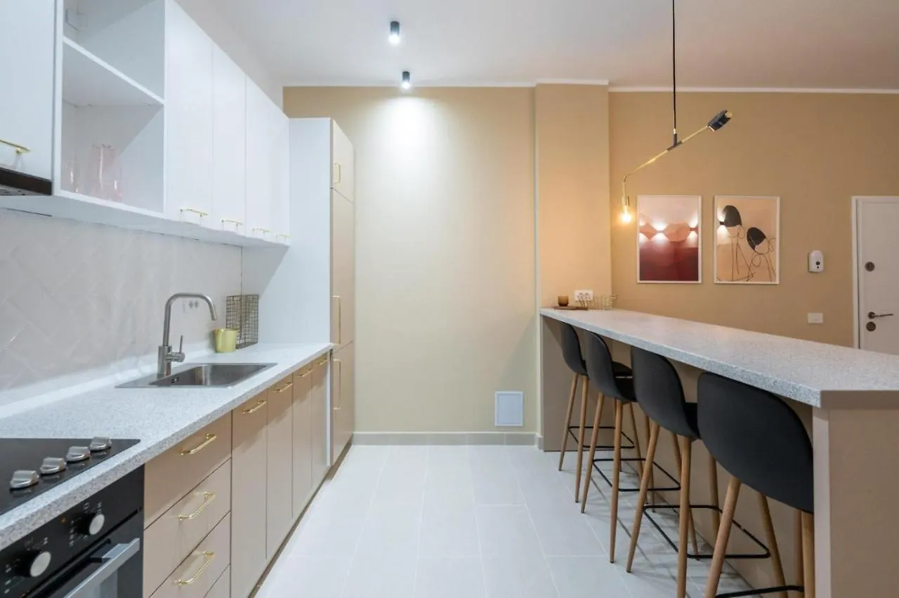 Fabulous Apartament With View In Calea Victoriei ブカレスト