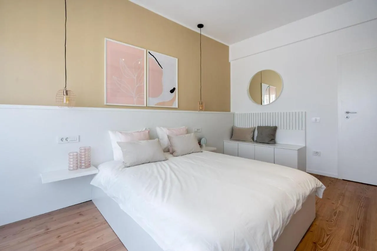 アパート Fabulous Apartament With View In Calea Victoriei ブカレスト